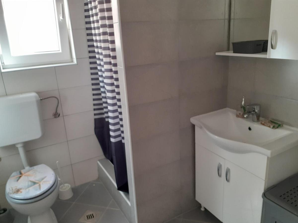 Apartmani Kid Vir Extérieur photo